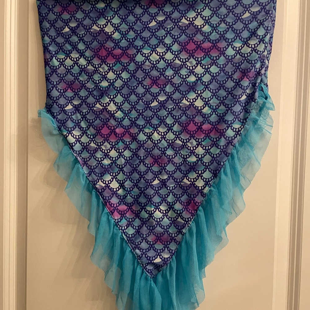 Blue and Purple Scallop Pattern mermaid skirt with Ruffle Trim